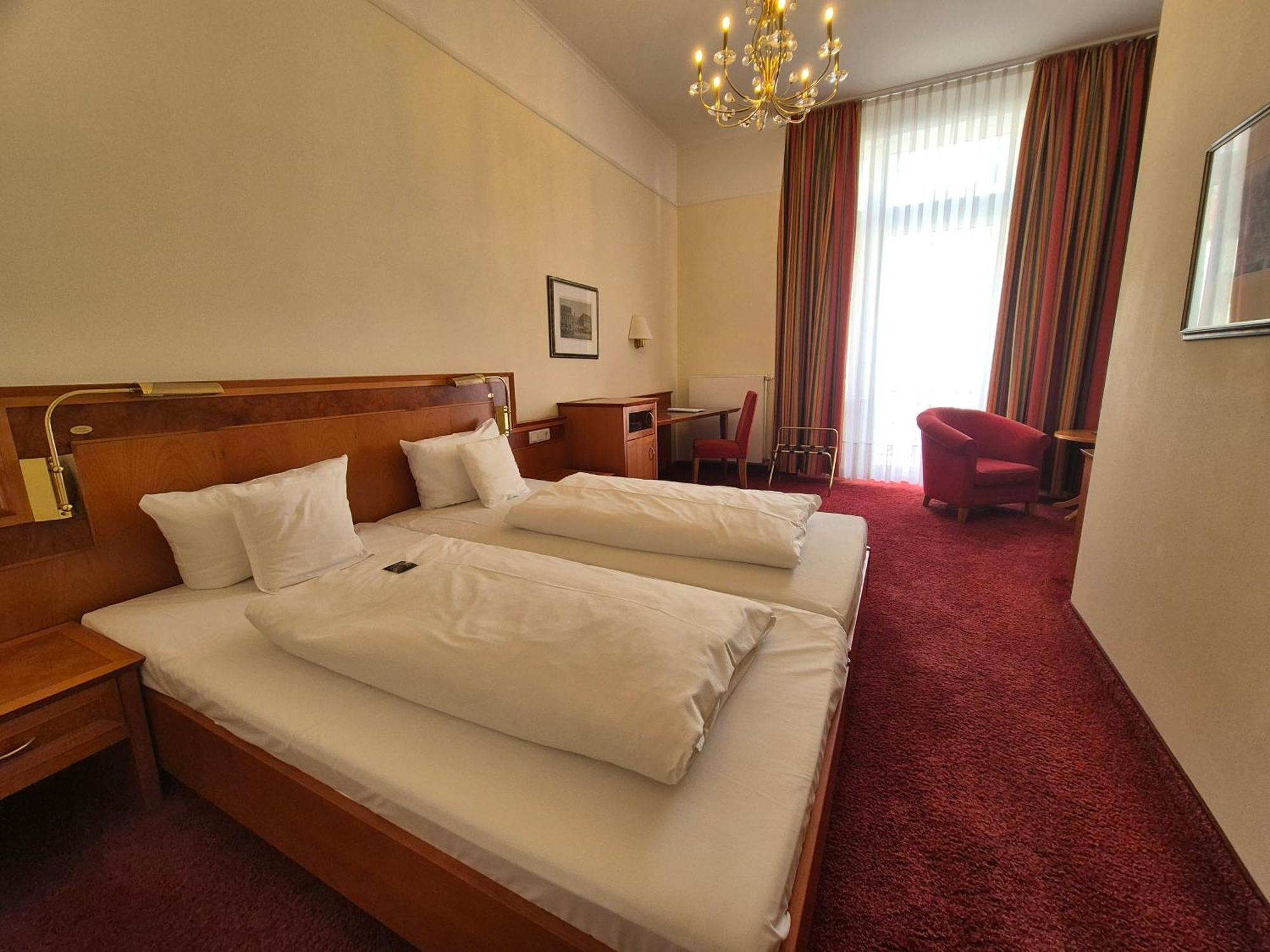 Comfort Double Room Bath